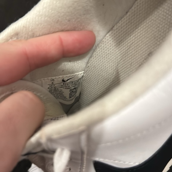 Nike Cortez Black and White leather. Men's 8; Women's 9.5. EUC - Picture 8 of 10